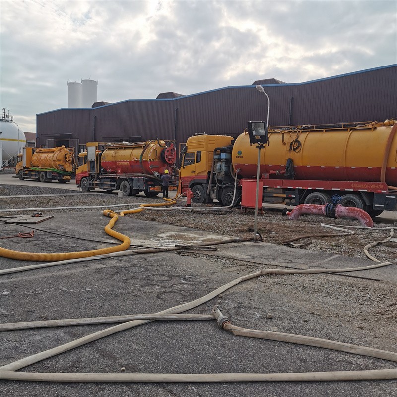 乃东污水池清理