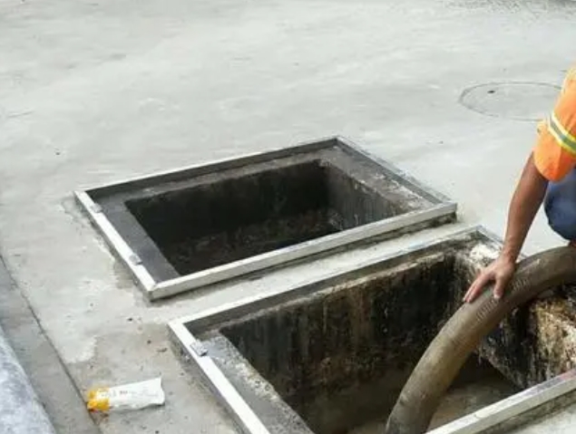 乃东化粪池清理